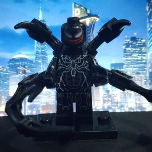 Spiderman Venom buildingblock mini figure with stand